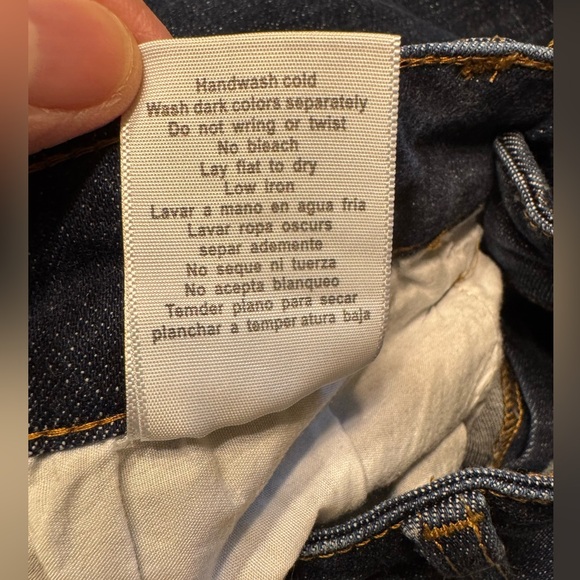 Judy Blue distressed denim Bermuda length shorts, size 1X, gently used condition - Picture 5 of 10